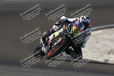 media/Oct-12-2025-CRA (Sun) [[e621380112]]/Races/Race 5/